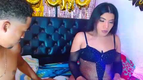 andrea andres couplehot online show from August 4, 8:20 am