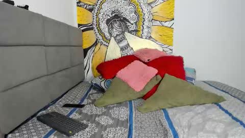 ANDREA online show from December 4, 3:21 am