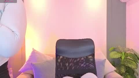 Andre Castaneda online show from July 17, 6:47 pm