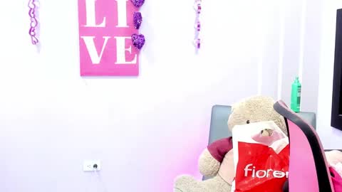 Andrea online show from February 17, 11:34 am