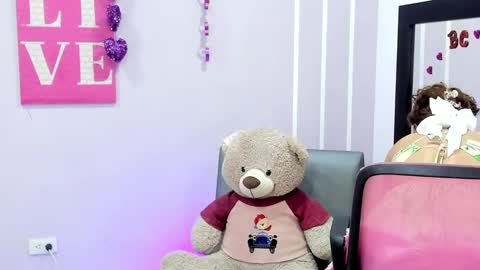 Andrea online show from February 24, 11:43 am