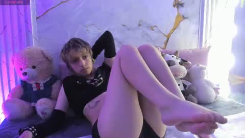 angeel_tay online show from June 10, 7:24 pm