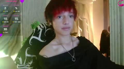 angeel_tay online show from July 26, 5:09 pm