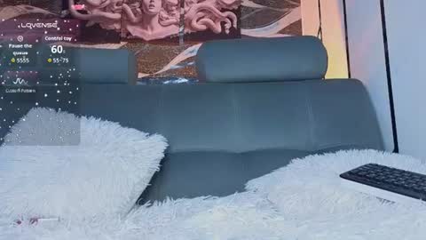 Angel-dragun online show from July 17, 4:07 am