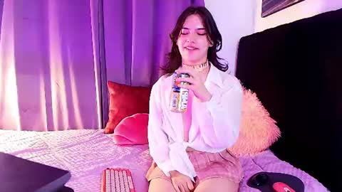  Angel  online show from June 9, 1:38 am