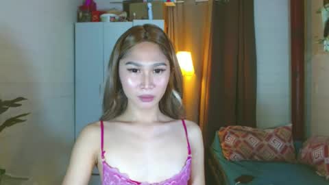 angela online show from July 5, 7:42 pm