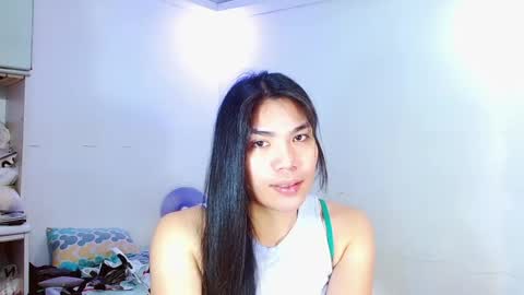 Angela online show from December 7, 8:38 am