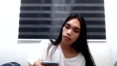 SENORITA online show from February 6, 12:48 pm