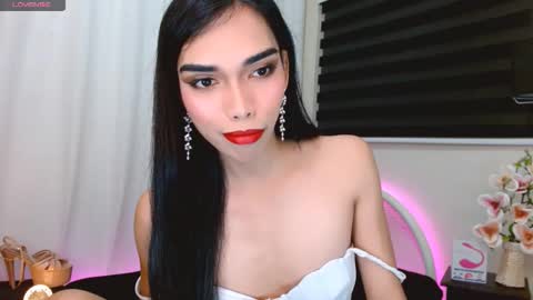 SENORITA online show from November 10, 12:33 am