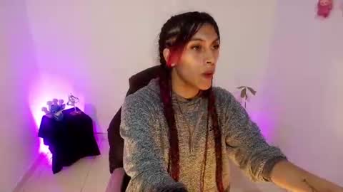 angele online show from June 14, 7:59 pm