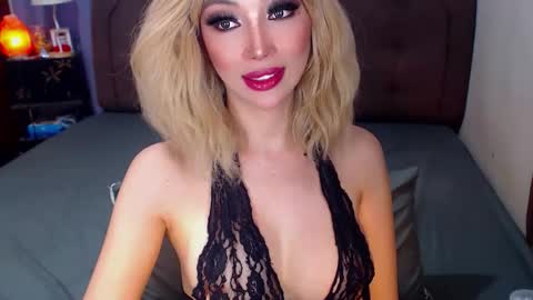 MS. AMALIA online show from June 6, 7:48 am