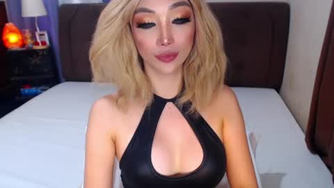 MS. AMALIA online show from July 4, 7:14 am