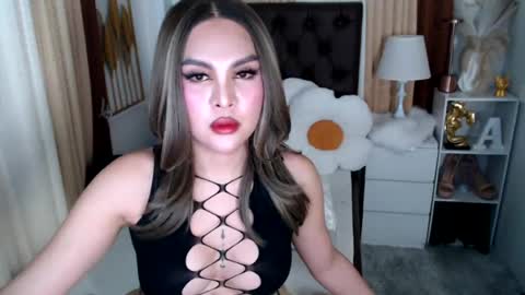 angelique_hart online show from July 28, 4:39 pm