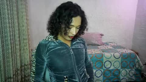   online show from March 29, 4:57 am