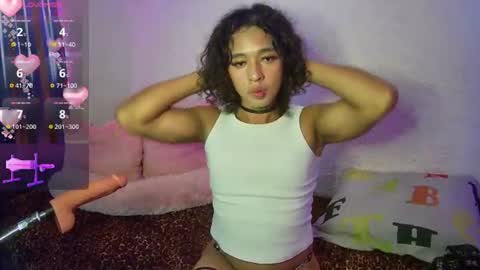   online show from June 22, 8:11 am