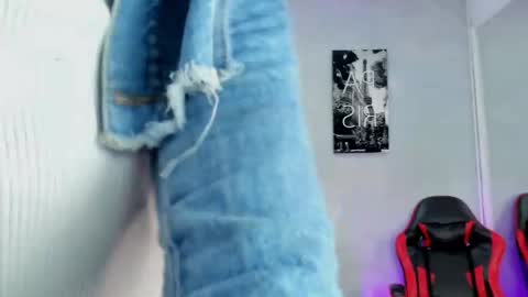 Angie Abby online show from June 8, 3:29 am