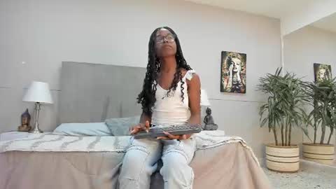 Angie Abby online show from June 26, 3:33 am