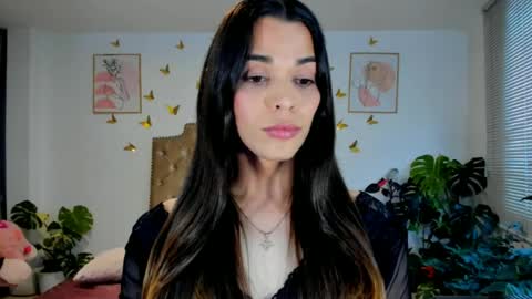 Anabella online show from August 4, 10:15 pm