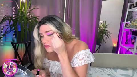 anjalin_sososok online show from July 15, 7:24 am