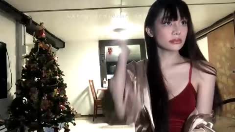 annemarieee online show from October 24, 10:20 am