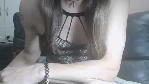 annitsx online show from April 8, 8:26 am