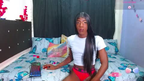 antonella747158 online show from February 25, 5:01 am