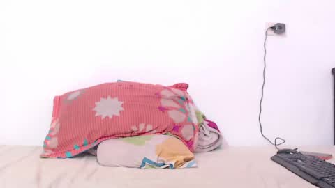 anyelasweetx online show from December 4, 4:04 am