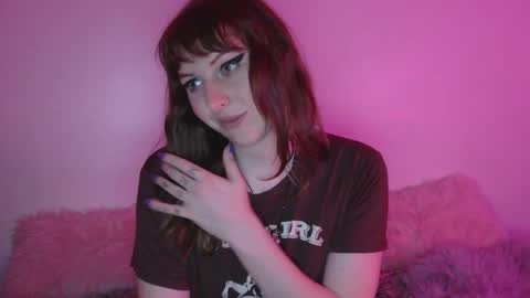 april_kitty online show from May 18, 5:02 am