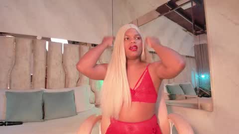 ariana_grande233 online show from March 4, 11:47 am