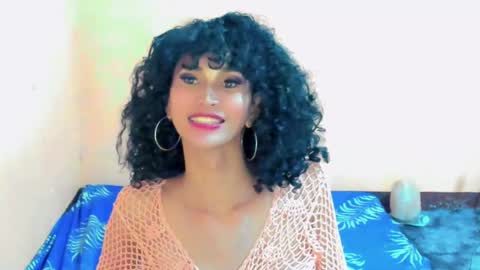 VAL online show from December 9, 7:39 pm