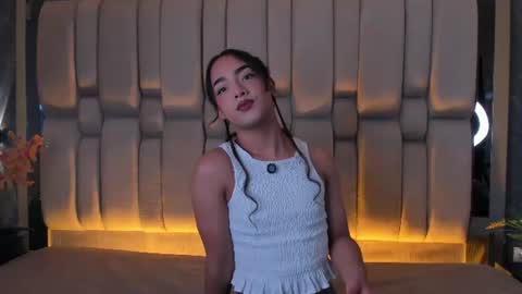 Welcome to Ari room online show from July 28, 8:12 pm