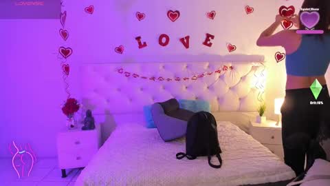 Aron cruz  online show from February 15, 12:22 pm