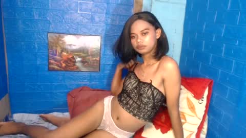 aryanaslut online show from July 10, 5:00 am
