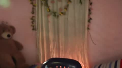 ashley_winhouse online show from July 11, 6:51 am