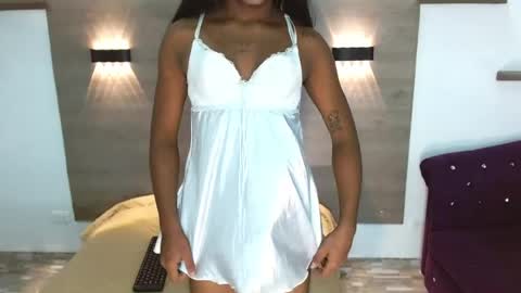 ashleysofiathenison online show from June 21, 2:09 pm
