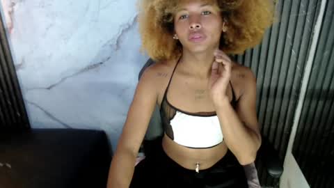 ashleysofiathenison online show from July 15, 12:43 pm