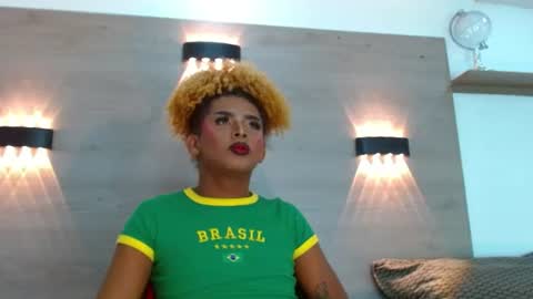 ashleysofiathenison online show from August 1, 11:05 pm