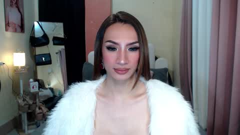 AshTheBigCock online show from March 2, 11:11 pm