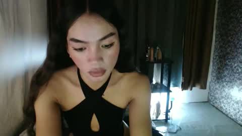 asian_cassy online show from March 27, 7:44 am