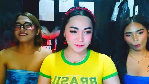 cherry online show from April 15, 11:26 am