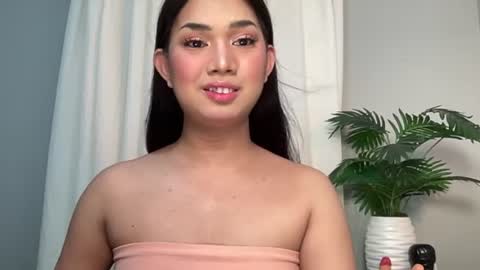 Lily online show from July 9, 12:36 am