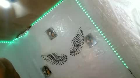 jane18 online show from April 13, 10:30 am