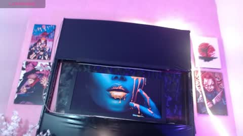 astrid_cardenas online show from August 4, 3:34 am
