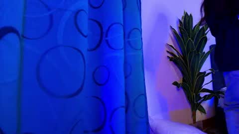auralis_lux online show from July 24, 12:26 pm