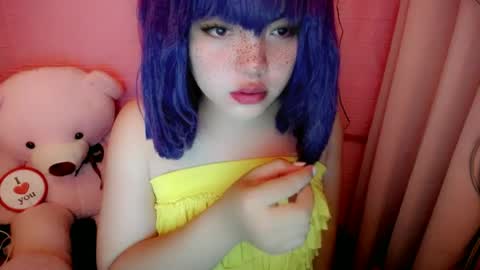 cute online show from June 12, 8:57 am