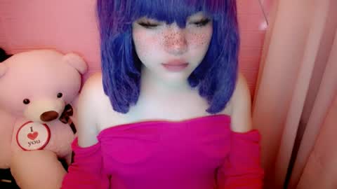 cute online show from July 1, 2:01 am