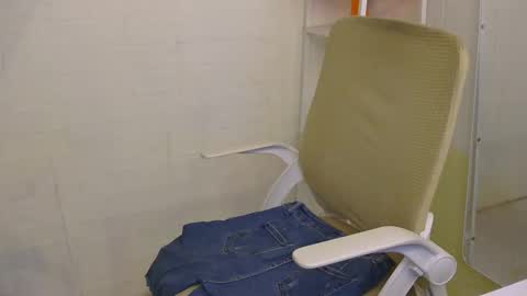 Rhian online show from February 8, 12:11 pm