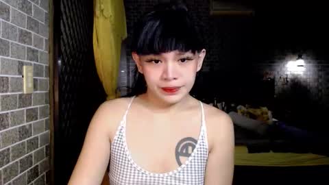 aymkyline online show from April 9, 10:54 am