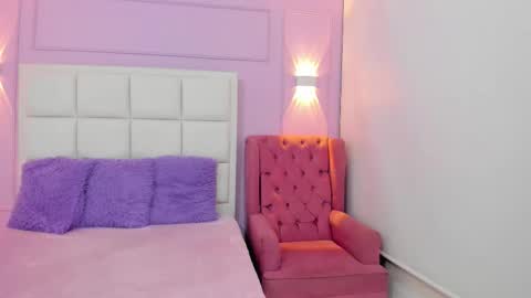 baby_lannie online show from November 17, 4:23 am