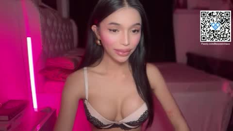 babysabrinaxx online show from April 1, 2:57 am